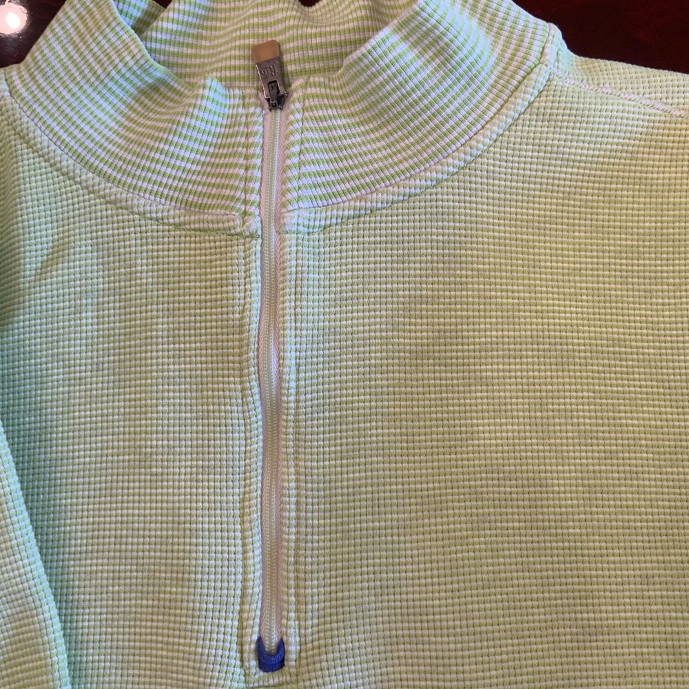 Cosy Robert Graham sweater